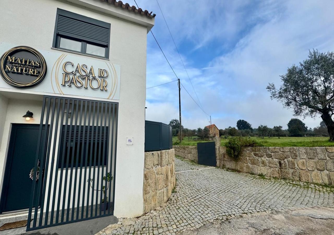 Casa Do Pastor - Escapadinha Rural Com Vista Magnifica Para A Serra - By Matias Nature Carragozela المظهر الخارجي الصورة